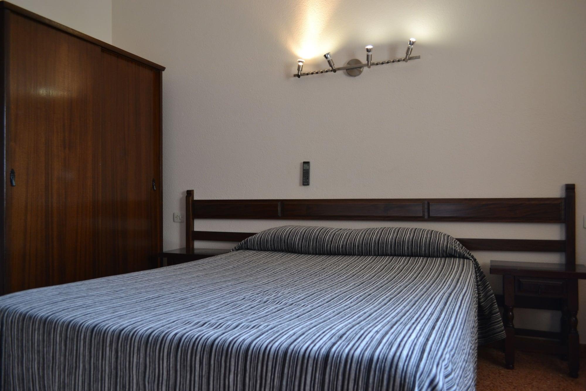 Hostal L'Esplai Viladamat Eksteriør billede